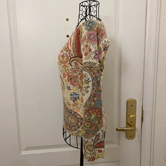 Excellent Etro Cream and Brown Paisley Graphic Fitted Silk Sweater Size 38 Small - Picture 5 of 8